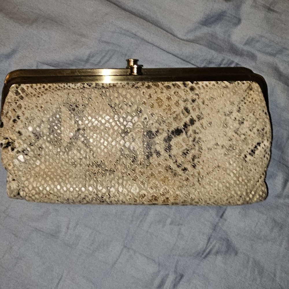 Hobo Lauren Clutch